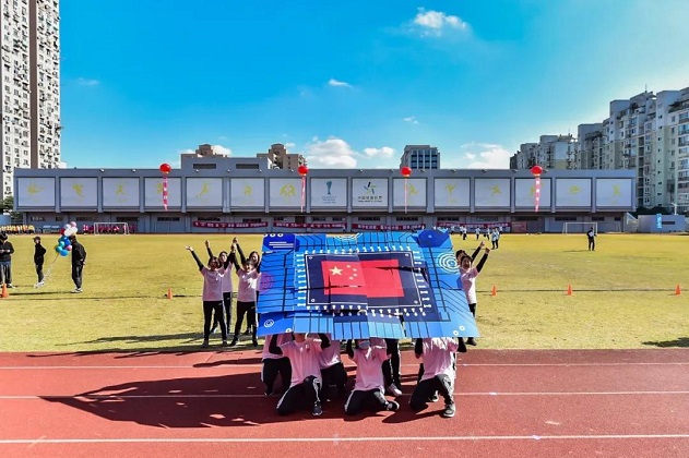 ����18(�й���)�ٷ���վ