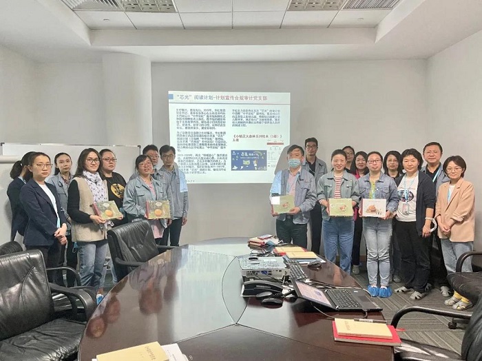 ����18(�й���)�ٷ���վ