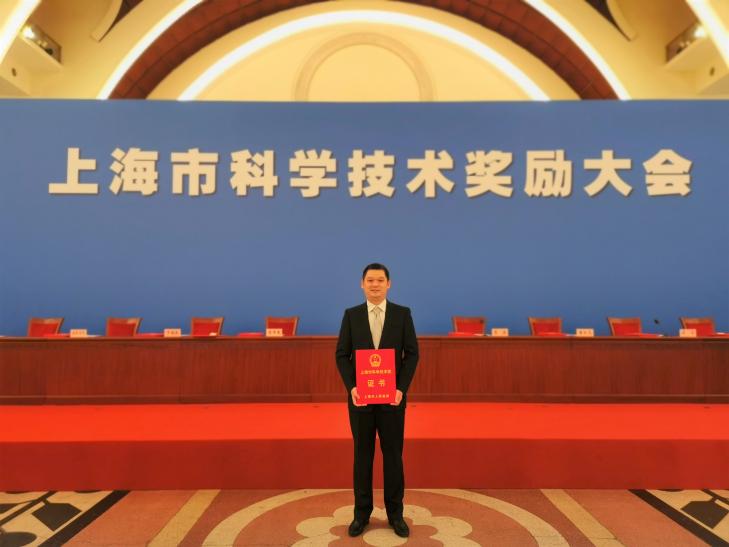 ����18(�й���)�ٷ���վ