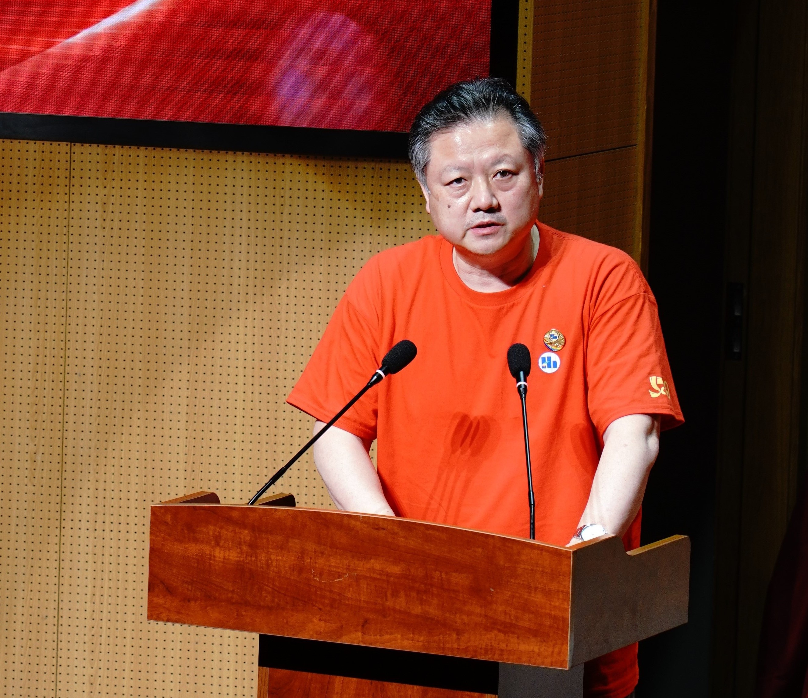 ����18(�й���)�ٷ���վ