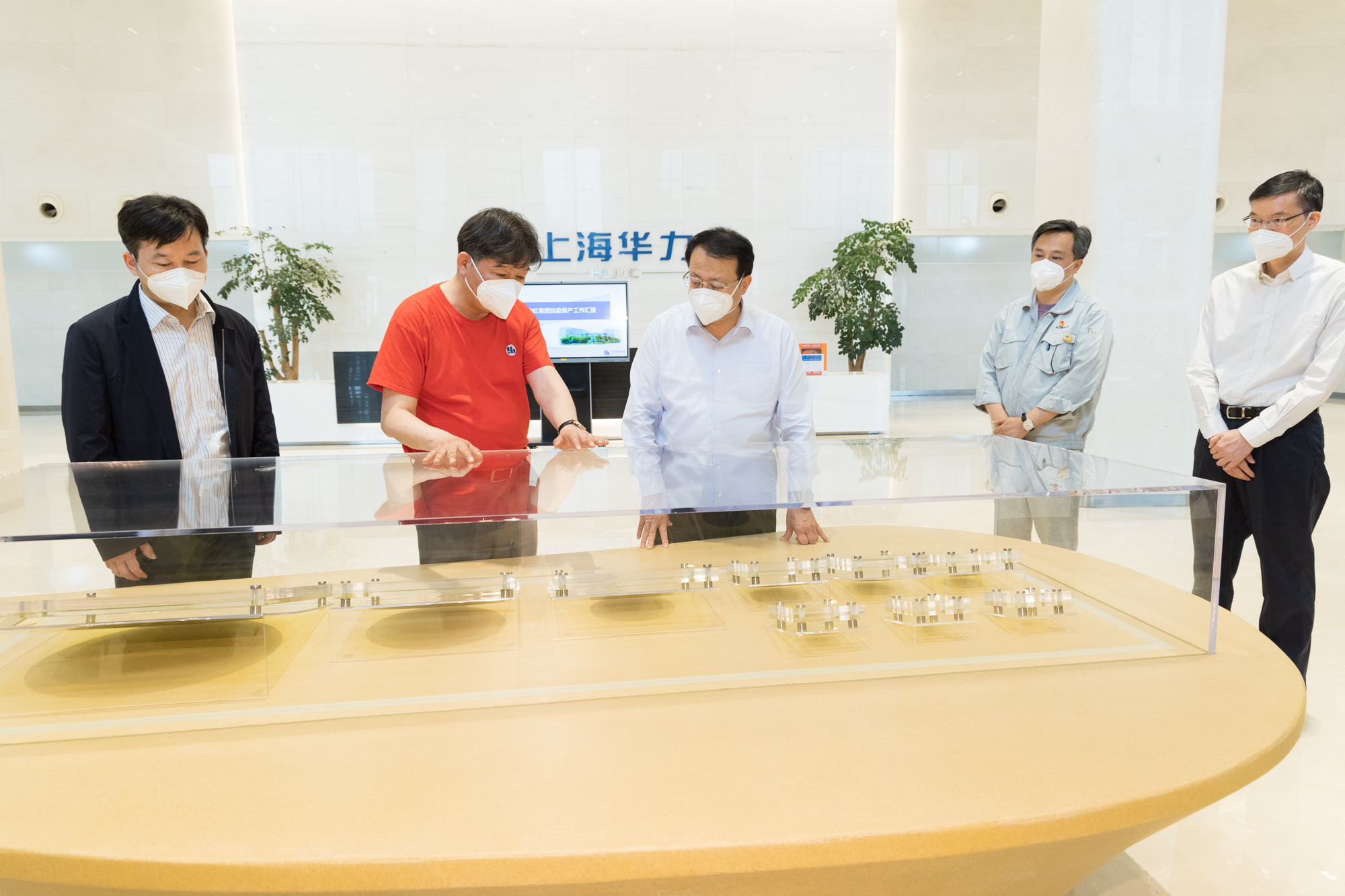 ����18(�й���)�ٷ���վ