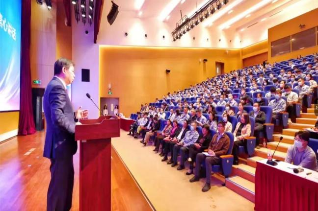 ����18(�й���)�ٷ���վ