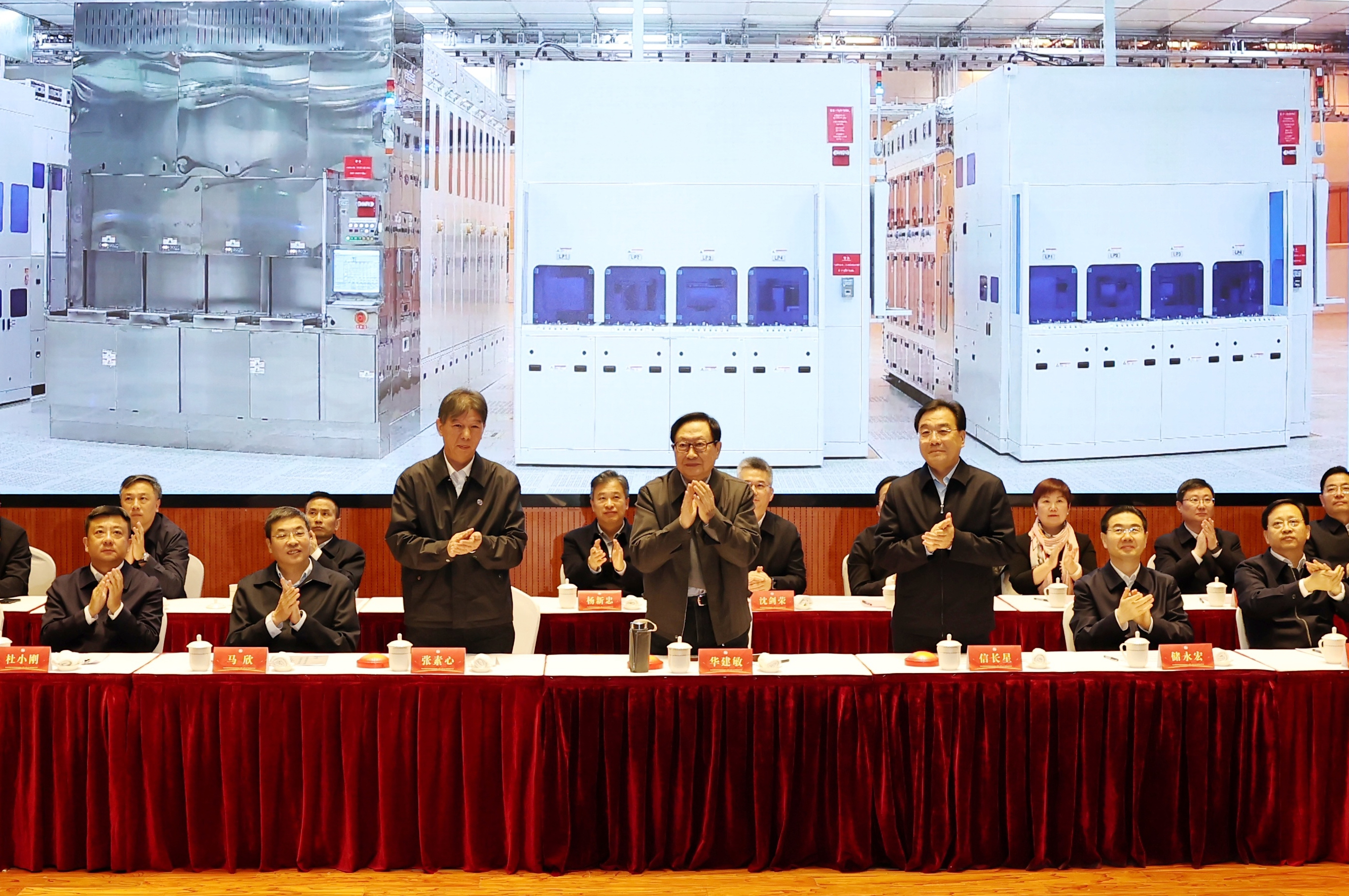 ����18(�й���)�ٷ���վ