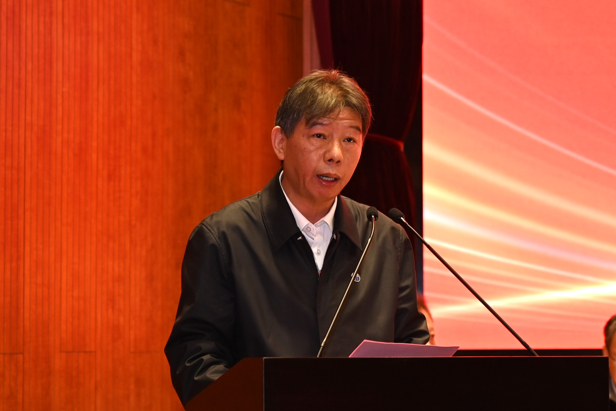 ����18(�й���)�ٷ���վ